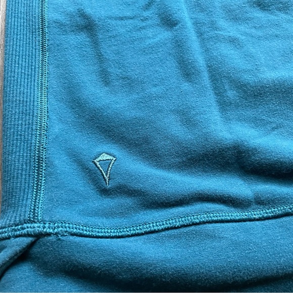 Ivivva long sleeve tunic style dress - Picture 5 of 6